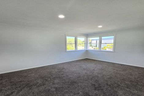 Photo of property in 74 Willerton Avenue, New Lynn, Auckland, 0600