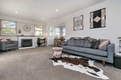 Photo of property in 43 Maude Street, Riverhead, 0820