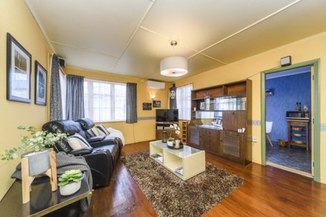 Photo of property in 33 Taylor Avenue, Feilding, 4702