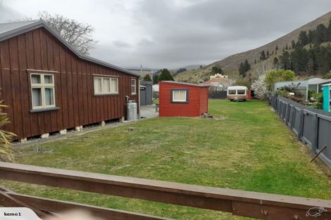 Photo of property in 21 Gordon Street, Kurow, 9435
