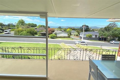 Photo of property in 54 Jaemont Avenue, Te Atatu South, Auckland, 0610