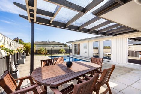 Photo of property in 20 Roskilda Crescent, Taradale, Napier, 4112