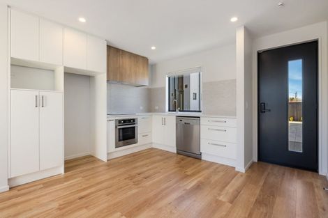 Photo of property in 8/9 Marcroft Street, Woolston, Christchurch, 8062