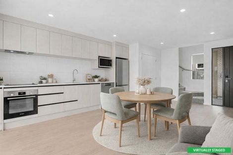Photo of property in 7c Kotahi Road, Mount Wellington, Auckland, 1062