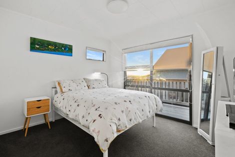 Photo of property in 1/29 Barberton Terrace, Red Hill, Papakura, 2110