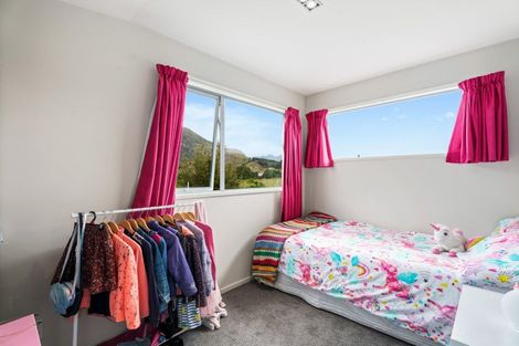 Photo of property in 3 Rere Road, Lake Hayes, Queenstown, 9304