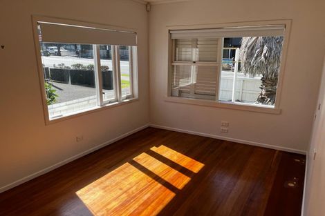 Photo of property in 1/19 Huron Street, Takapuna, Auckland, 0622
