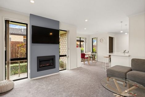 Photo of property in 61 Twin Oak Avenue, Papamoa Beach, Papamoa, 3118