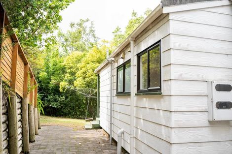 Photo of property in 251 Sunset Road, Sunnynook, Auckland, 0632