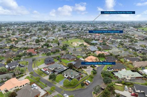 Photo of property in 6 Brunswick Rise, Mangere, Auckland, 2022