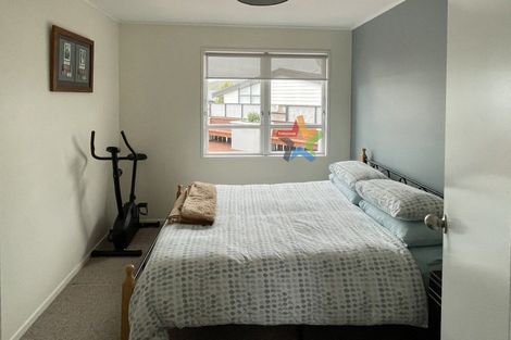 Photo of property in 27 Mossburn Grove, Kelson, Lower Hutt, 5010