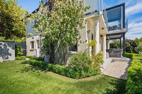 Photo of property in 39 Overdale Drive, Cashmere, Christchurch, 8022