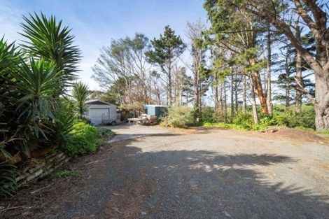 Photo of property in 2 High Road, Hawera, 4610