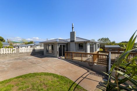 Photo of property in 2 Horne Street, Hurdon, New Plymouth, 4310