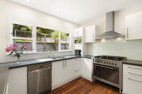 Photo of property in 131 Mairangi Road, Wilton, Wellington, 6012