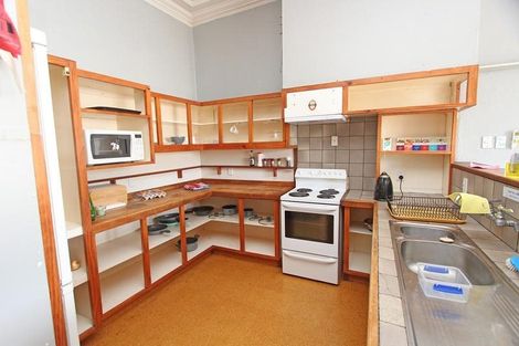 Photo of property in 180 Queen Street North, North Dunedin, Dunedin, 9016