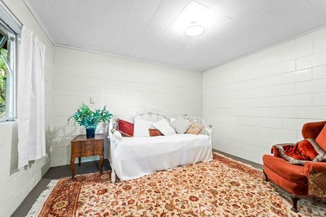 Photo of property in 19 Clinton Road, Tawharanui Peninsula, Warkworth, 0986