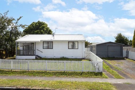 Photo of property in 39 Odlin Crescent, Nawton, Hamilton, 3200