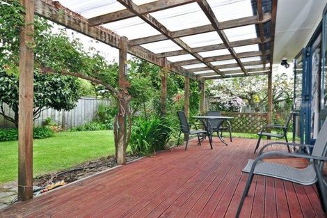 Photo of property in 6 Halcione Close, Flagstaff, Hamilton, 3210