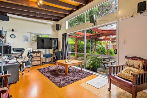 Photo of property in 22 Tarawa Street, Paekakariki, 5034