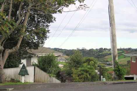 Photo of property in 153 Sandspit Road, Shelly Park, Auckland, 2014