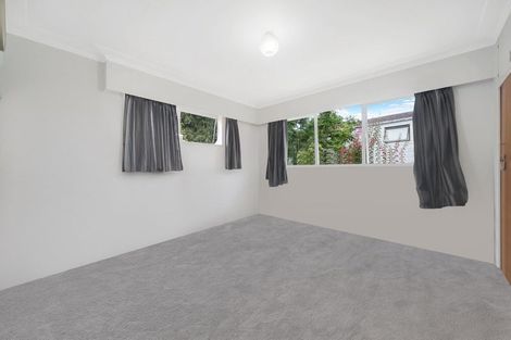 Photo of property in 51 Sunset Road, Totara Vale, Auckland, 0632