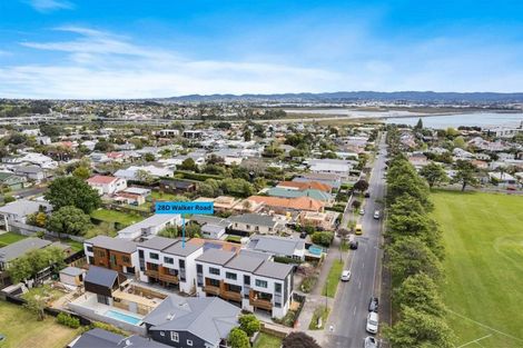 Photo of property in 28d Walker Road, Point Chevalier, Auckland, 1022
