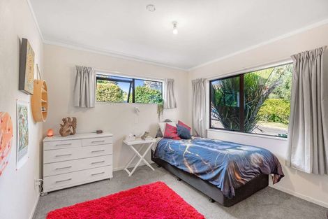 Photo of property in 23 Punga Place, Whitianga, 3510