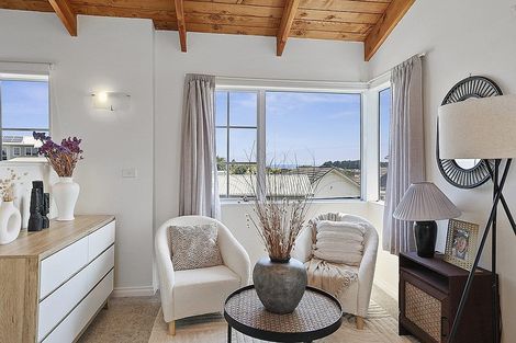 Photo of property in 24 Culzean Grove, Bell Block, New Plymouth, 4312