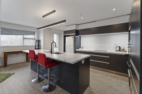 Photo of property in 14 Oberon Street, Stratford, 4332