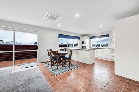 Photo of property in 20 Erin Street, Hawera, 4610