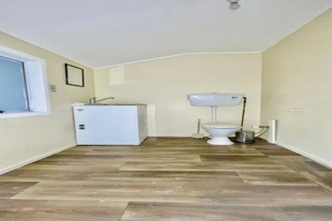 Photo of property in 26 Manuroa Road, Takanini, 2112