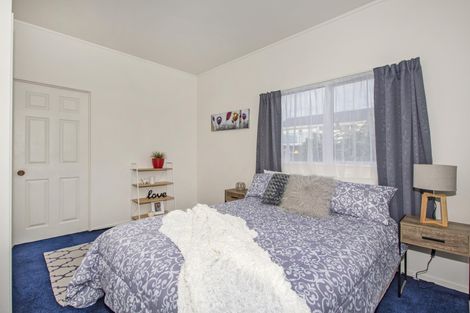 Photo of property in 14 Matakohe Place, Portland, Whangarei, 0178