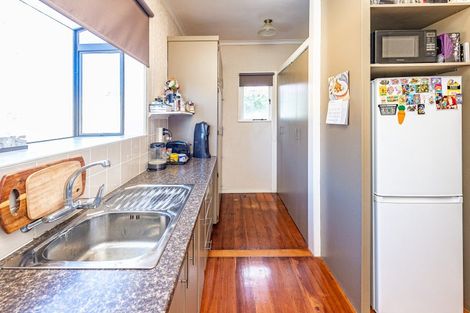 Photo of property in 25 Field Street, Aramoho, Whanganui, 4500