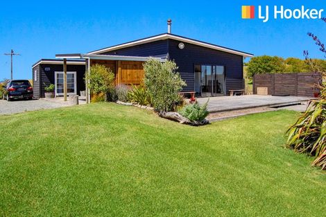 Photo of property in 1470 Oneriri Road, Kaiwaka, 0573