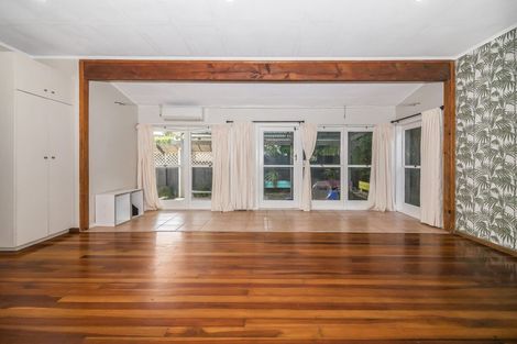 Photo of property in 1/13 Hammond Avenue, Hatfields Beach, Orewa, 0931