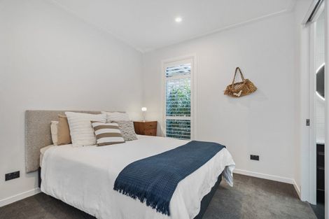 Photo of property in 8 Torea Lane, One Tree Point, 0118