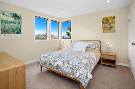 Photo of property in 23 Doris Gordon Crescent, Crofton Downs, Wellington, 6035