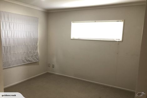 Photo of property in 12 Mangerton Lane, East Tamaki Heights, Auckland, 2016
