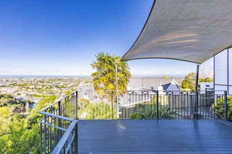 Photo of property in 19 Havelock Road, Hospital Hill, Napier, 4110