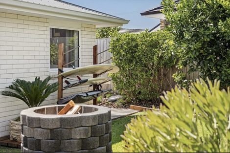 Photo of property in 30 Charlotte Drive, Omokoroa, 3114