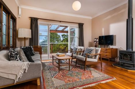 Photo of property in 20 Marae Road, Greenhithe, Auckland, 0632