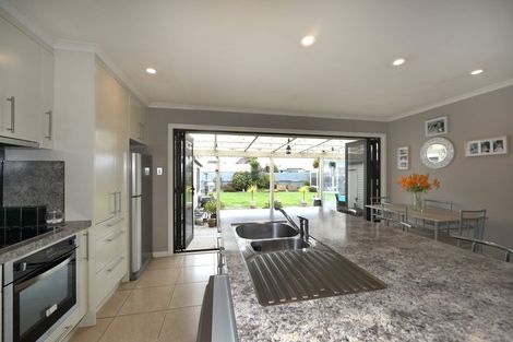 Photo of property in 11 Lodge Road, Maraenui, Napier, 4110