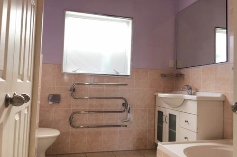 Photo of property in 171a Royal Road, Massey, Auckland, 0614