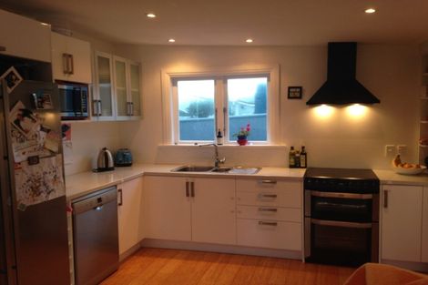 Photo of property in 250 Houghton Bay Road, Houghton Bay, Wellington, 6023