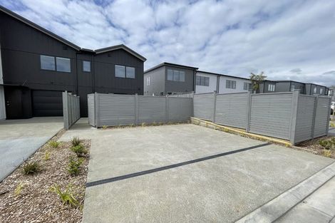 Photo of property in 6 Viridian Avenue, Rosehill, Papakura, 2113
