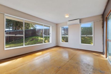 Photo of property in 2/48 Kawau Crescent, Bromley, Christchurch, 8062