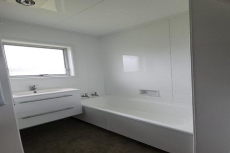 Photo of property in 3a Hilton Road, St Andrews, Hamilton, 3200