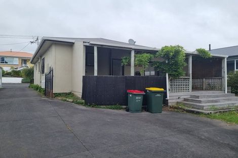 Photo of property in 32 Gaine Street, New Plymouth, 4310