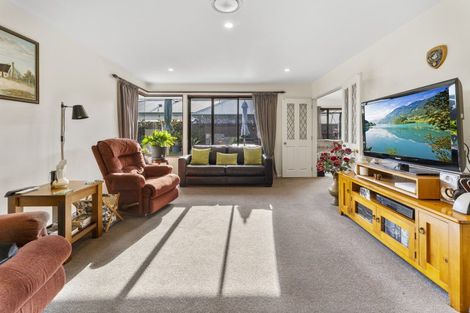 Photo of property in 40 Tyree Drive, Stoke, Nelson, 7011